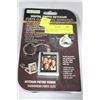 Image 1 : ONE WORLD ESSENTIALS DIGITAL PHOTO KEYCHAIN