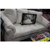 Image 1 : OFF WHITE MICROFIBRE SOFA