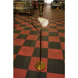 VINTAGE FLOOR LAMP