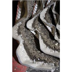 COMMERCIAL CARPET ROLL END