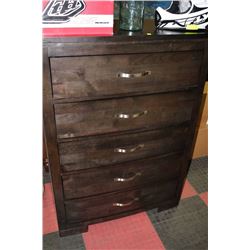 5 DRAWER CHEST OF DRAWERS