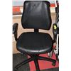 Image 1 : BLACK LEATHER OFFICE CHAIR W/ ARM & CHAIR