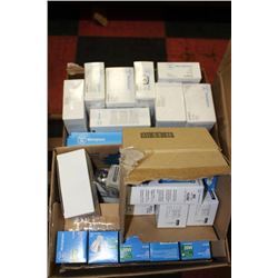 2 BOXES OF FLUORESCENT LIGHTS