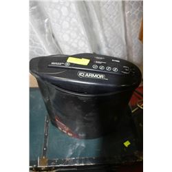 ID ARMOUR PAPER SHREDDER