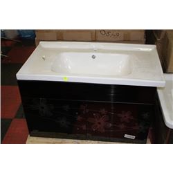 6480  FLORAL BLK AND WHT BATHROOM VANITY