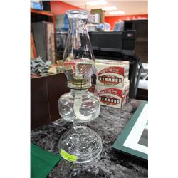 ESTATE GLASS OIL LAMP
