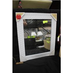 SHOWHOME WHITE FRAMED MIRROR
