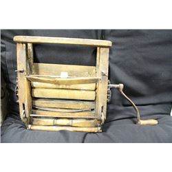 VINTAGE WASH STAND RINGER