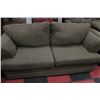 Image 3 : 3 PIECE OVERSIZED COUCH SET INCLUDES 2 OVERSIZED