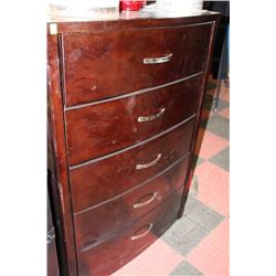 5 DRAWER WOOD CHEST OF DRAWERS (STAIN ON TOP)