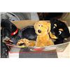 Image 1 : BOX WITH 4 LG COLLECTIBLE PLUSH ANIMALS