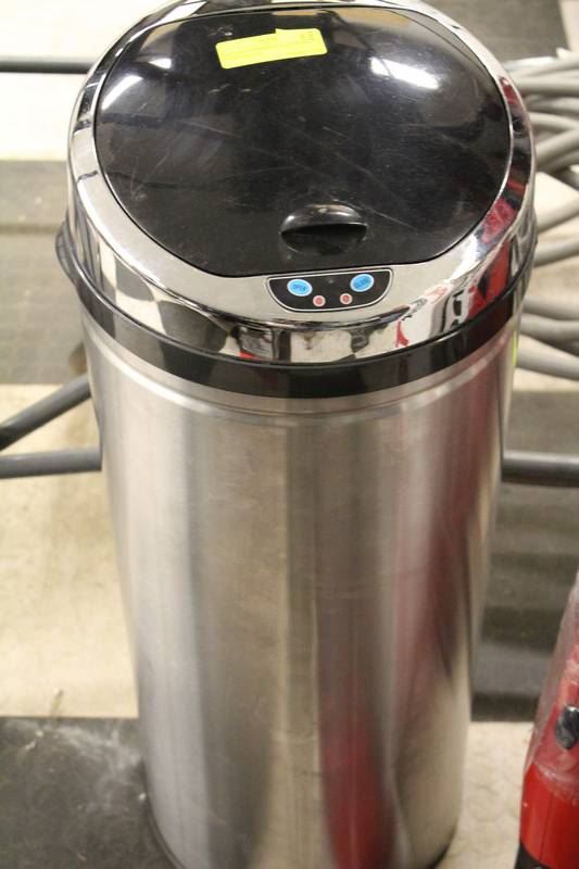 BATTERY OPERATED ELECTRONIC GARBAGE CAN
