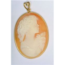 14K GOLD CAMEO SHELL & DIAMOND PENDANT