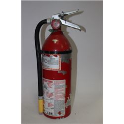 FIRE EXTINGUISHER WITH CHARGE