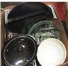 Image 1 : BOX W/ PYREX COOKWEAR, BRAVETTI SLOW