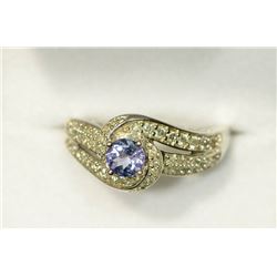 10K GOLD TANZANITE & DIAMOND (0.58CT) RING