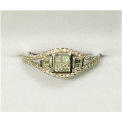 14K GOLD DIAMOND (0.41CT) RING
