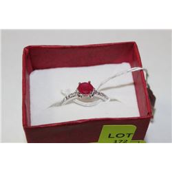 SILVER RING .925% W/ NATURAL RUBY SIZE 7.5 (1.6G)
