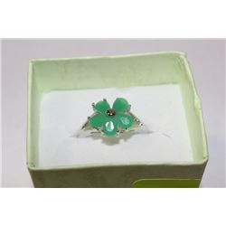 NATURAL EMERALD, SILVER .925% RING SIZE 8.5 (2.8G)
