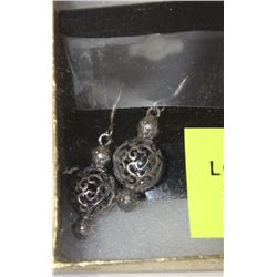 SILVER EARRING .925% 7.8G