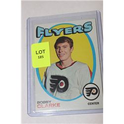 1971 BOBBY CLARKE 2ND YEAR HOCKEY CARD
