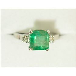 14K GOLD EMERALD (3.4CT) & DIAMOND (0.2CT)