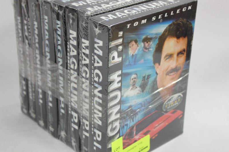 SEASON 1-8 OF MAGNUM PI DVD BOX SETS