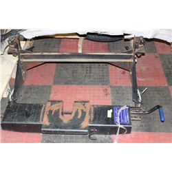 18,000K 5TH WHEEL HITCH