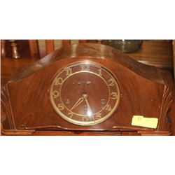 VINTAGE FORESTVILLE MANTLE CLOCK