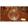 Image 1 : VINTAGE FORESTVILLE MANTLE CLOCK