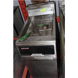 GARLAND COMMERCIAL PROPANE DEEP FRYER W 2 BASKETS