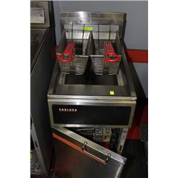 GARLAND COMMERCIAL PROPANE DEEP FRYER W 2 BASKETS
