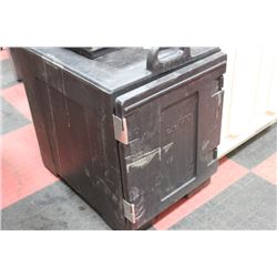 HOT HOLDINGS FOR FOOD TRANSPORT