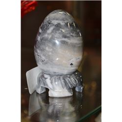 ESTATE STONE EGG W STAND