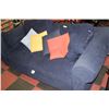Image 1 : BLUE FABRIC SOFA COMES WITH MATCHING THROW PILLOWS