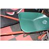 Image 1 : GREEN YARDWORKS 6CU FT FLAT FREE WHEELBARROW