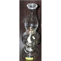 ESTATE GLASS OIL LAMP