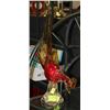 Image 1 : RED & AMBER ART GLASS CHICKEN