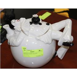 VINTAGE CLOWN TEA POT