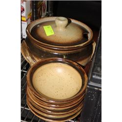 CERAMIC BEAN CROCK W 6 BOWLS