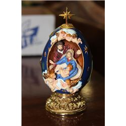 FRANKLIN MINT HOUSE OF FABERGE 'NATIVITY' EGG