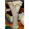 Image 1 : POLISH HANDMADE ART GLASS VASE