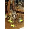 Image 1 : 3 VARIOUS OIL LAMPS