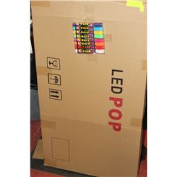 LED SIGN BOARD W REMOTE AND MARKERS
