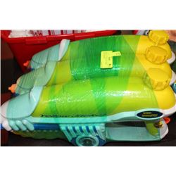 BUNDLE OF 3 YELLOW JACKET SUPER SOAKERS