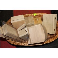 BOX OF CRAFTWORKS WOOD TRINKET BOXES