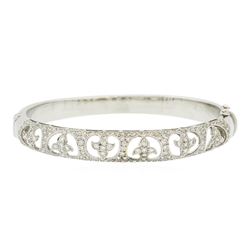 18KT White Gold 1.67 ctw Diamond Bangle Bracelet