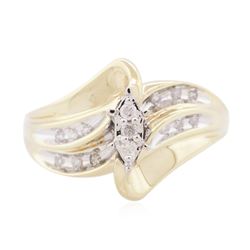 10KT Yellow Gold 0.10 ctw Diamond Ring