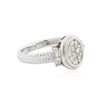 Image 2 : 14KT White Gold 0.39 ctw Diamond Ring
