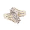 Image 1 : 14KT Two-Tone Gold 0.50 ctw Diamond Ring